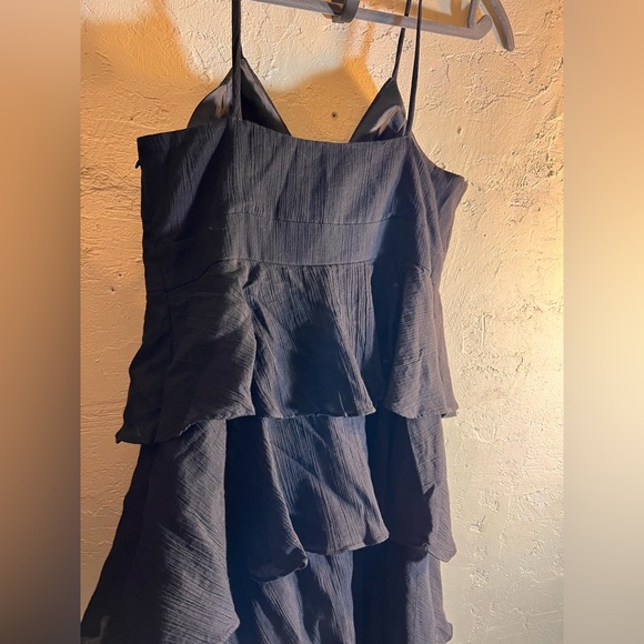 Robbie Bee Black Layered Midi Dress 8 - Picture 5 of 8